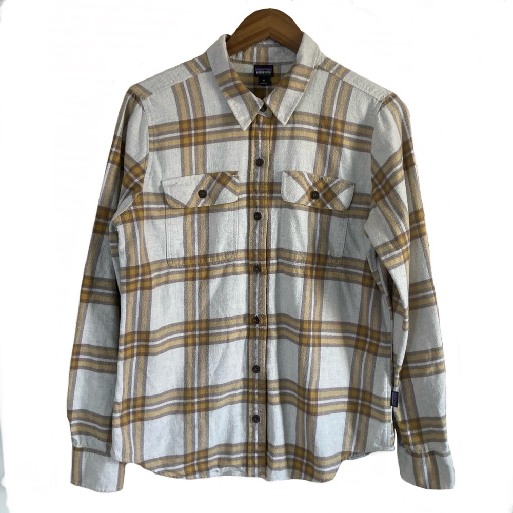 Patagonia Women’s Fjord Organic Cotton Plaid Flannel Shirt